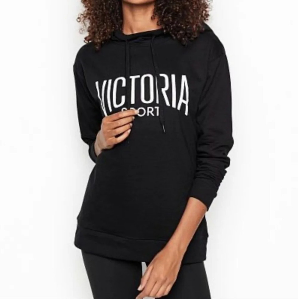 Victoria Sport longsleeve Hooded sweatshirt Size Small Logo Spellout